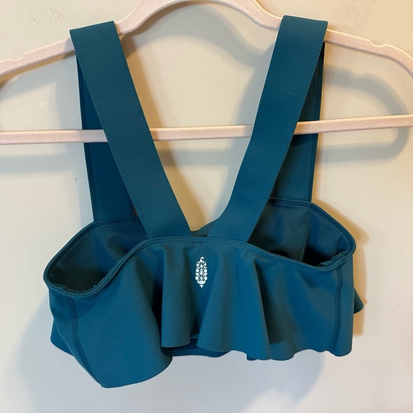 NWOT FP Movement Flipping Out Crop - Picture 6 of 6